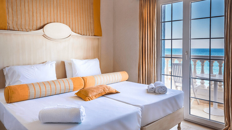 Standard Room – Sea View